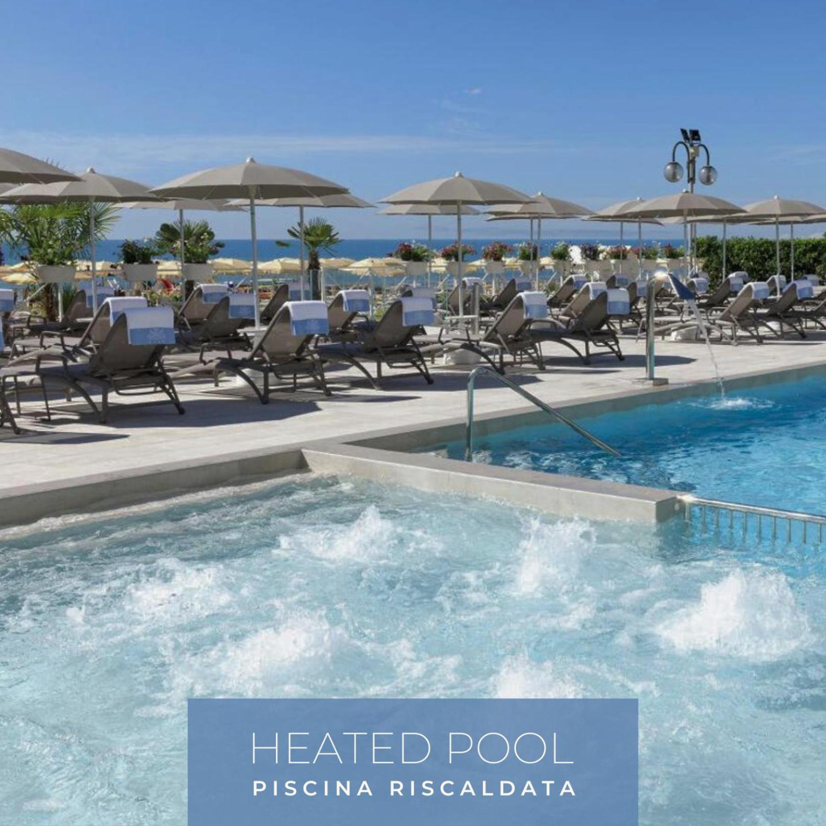 Hotel Cavalieri Palace Lido di Jesolo Exterior foto